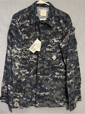 U.S. Navy Men's Digital Camo Button-Down Shirt - Blue/Gray